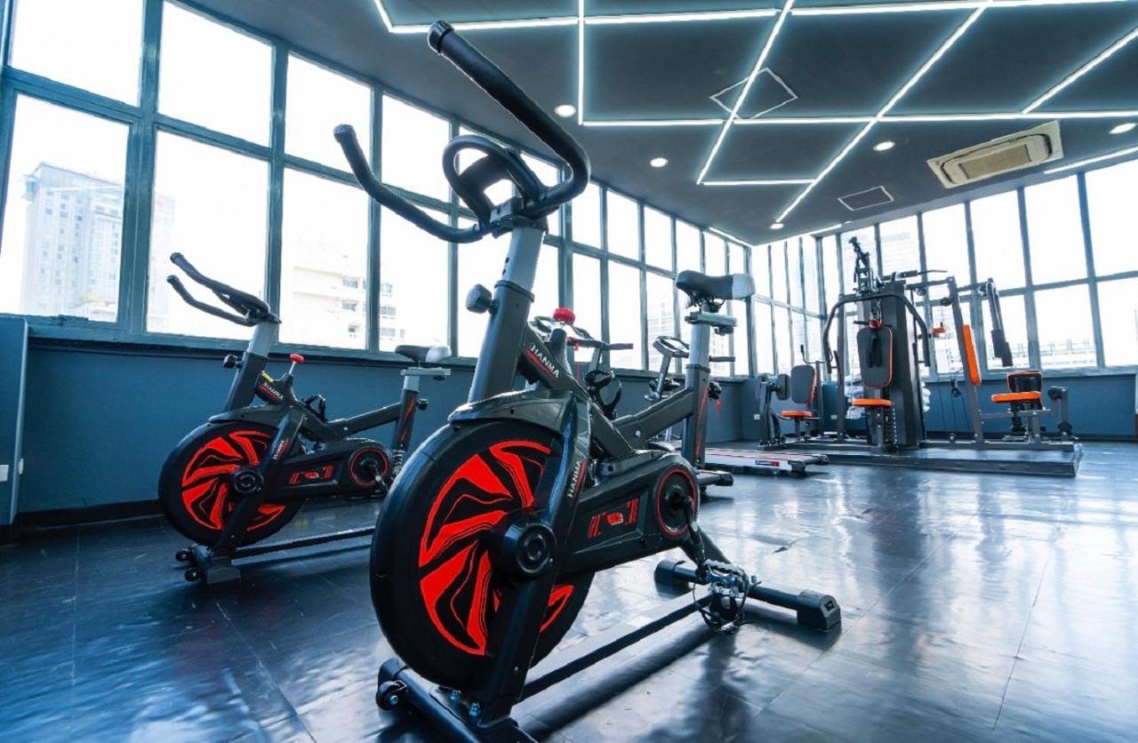 Sapphire Hotel Silom Bangkok Exterior photo A stationary bicycle